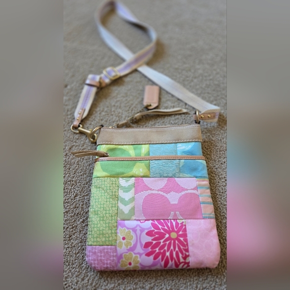 Vintage Coach Patchwork Crossbody Bag - Picture 8 of 8